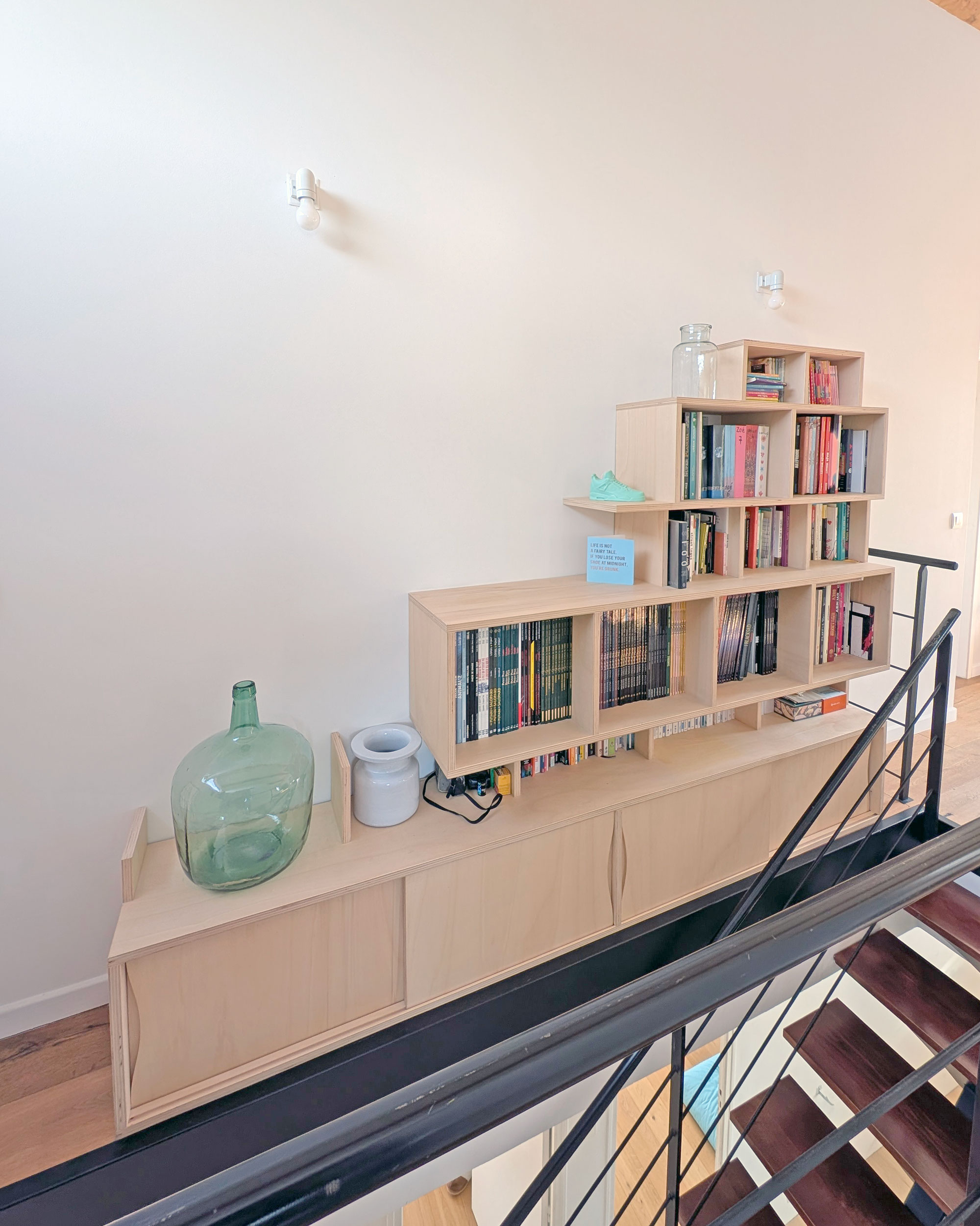 Bibliothèque à La Motte d'Aigues